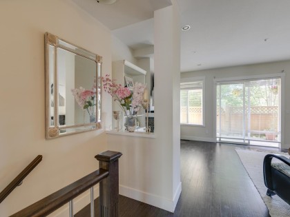 Photo 15 at 72 - 22865 Telosky Avenue, East Central, Maple Ridge