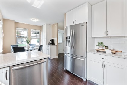 Photo 9 at 10 - 23281 Kanaka Way, Cottonwood MR, Maple Ridge