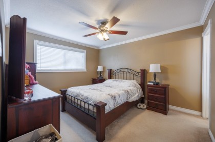 Photo 12 at 11398 Harrison Street, East Central, Maple Ridge