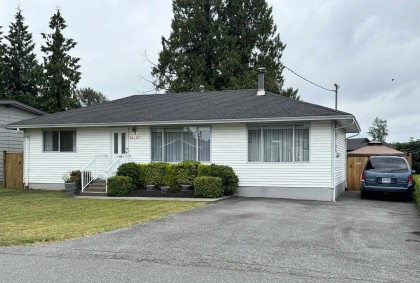 Photo 2 at 12437 202 Street, Northwest Maple Ridge, Maple Ridge