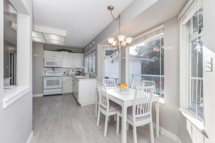 Photo 10 at 12437 202 Street, Northwest Maple Ridge, Maple Ridge