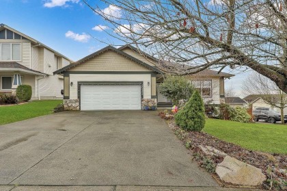 Photo 2 at 32484 Best Avenue, Mission BC, Mission