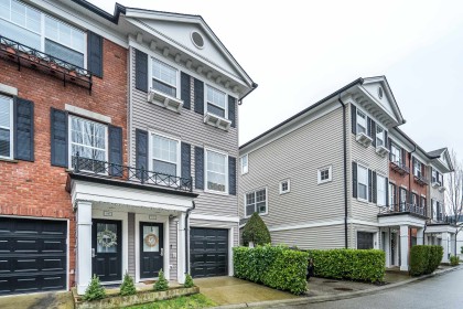 Photo 2 at 51 - 11067 Barnston View Road, South Meadows, Pitt Meadows