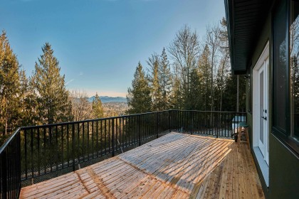 Photo 11 at 10160 Rolley Crescent, Thornhill MR, Maple Ridge