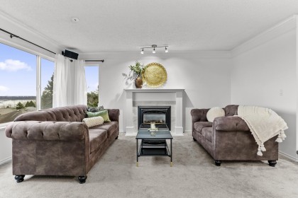 Photo 3 at 117 - 1140 Castle Crescent, Citadel PQ, Port Coquitlam