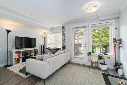 Photo 2 at 104 - 2229 Atkins Avenue, Central Pt Coquitlam, Port Coquitlam