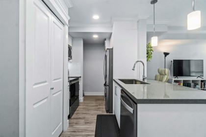 Photo 11 at 104 - 2229 Atkins Avenue, Central Pt Coquitlam, Port Coquitlam