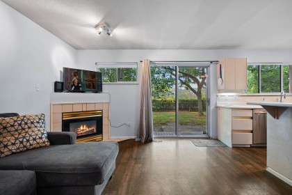 Photo 10 at 46 - 1238 Eastern Drive, Citadel PQ, Port Coquitlam