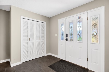 Photo 5 at 11570 196b Street, South Meadows, Pitt Meadows