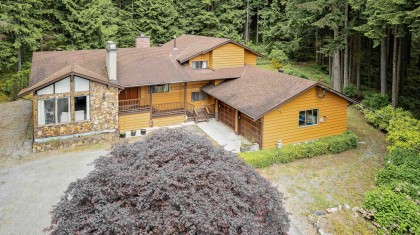 Photo 2 at 27573 Sayers Crescent, Northeast, Maple Ridge