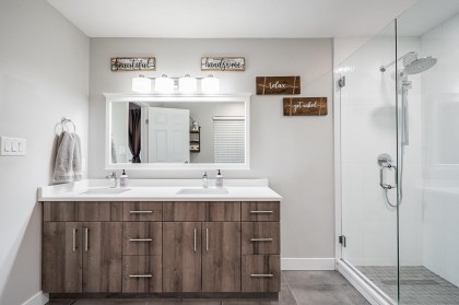 Photo 17 at 23368 124 Avenue, East Central, Maple Ridge