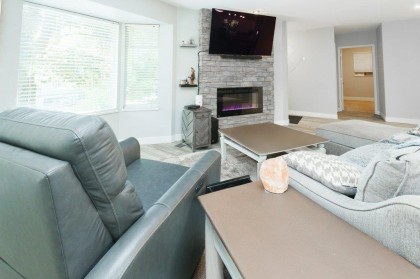 Photo 12 at 12060 208 Street, Northwest Maple Ridge, Maple Ridge