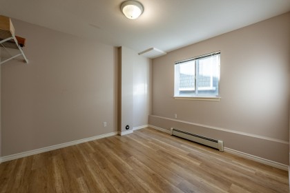 Photo 27 at 22084 Isaac Crescent, West Central, Maple Ridge