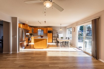 Photo 9 at 22084 Isaac Crescent, West Central, Maple Ridge