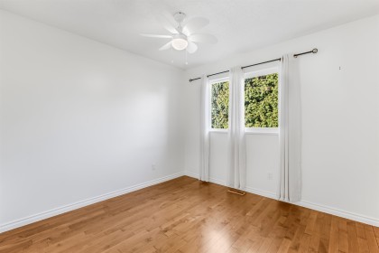 Photo 16 at 15 - 11125 232nd Street, East Central, Maple Ridge