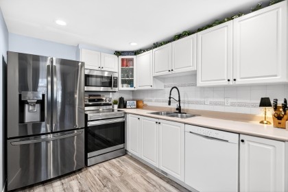 Photo 7 at 26 - 21409 Dewdney Trunk Road, West Central, Maple Ridge