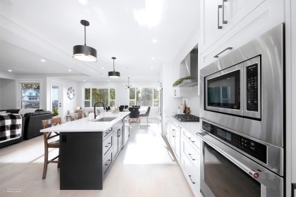 Photo 11 at 23262 137 Avenue, Silver Valley, Maple Ridge