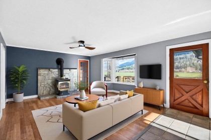 Photo 25 at 10148 Mountainview Road, Durieu, Mission