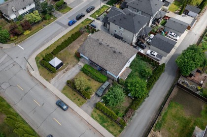 Photo 5 at 3040 Wellington Street, Glenwood PQ, Port Coquitlam