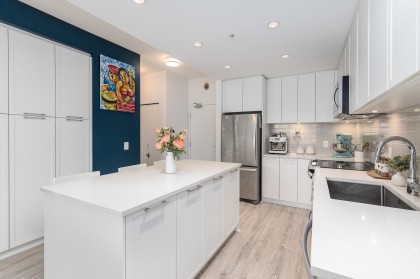 Photo 9 at 414 - 2382 Atkins Avenue, Central Pt Coquitlam, Port Coquitlam