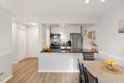 Photo 22 at 308 - 2435 Welcher Avenue, Central Pt Coquitlam, Port Coquitlam