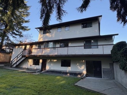 Photo 3 at 12411 Klassen Place, Northwest Maple Ridge, Maple Ridge