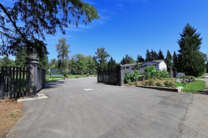 Photo 38 at 24325 116 Avenue, Cottonwood MR, Maple Ridge