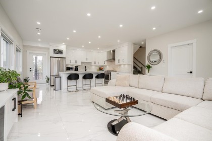 Photo 5 at 3080 Oxford Street, Glenwood PQ, Port Coquitlam