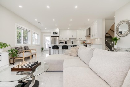 Photo 4 at 3080 Oxford Street, Glenwood PQ, Port Coquitlam