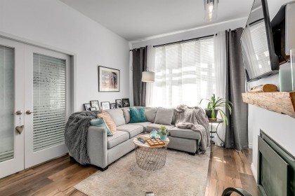 Photo 3 at 423 - 2551 Parkview Lane, Central Pt Coquitlam, Port Coquitlam