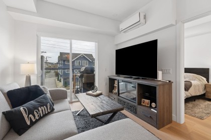 Photo 11 at 204 - 2331 Kelly Avenue, Central Pt Coquitlam, Port Coquitlam