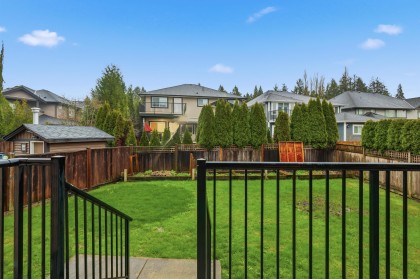 Photo 3 at 12428 201 Street, Northwest Maple Ridge, Maple Ridge