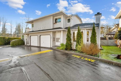 Photo 12 at 124 - 11255 Harrison Street, East Central, Maple Ridge