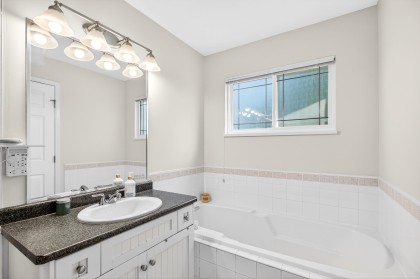 Photo 22 at 11387 Creekside Street, Cottonwood MR, Maple Ridge