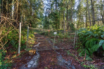 Photo 14 at 8904 Manzer Street, Mission-West, Mission