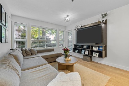 Photo 9 at 113 - 19677 Meadow Gardens Way, North Meadows PI, Pitt Meadows