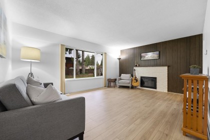 Photo 4 at 3604 Mcrae Crescent, Woodland Acres PQ, Port Coquitlam