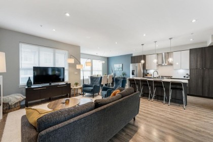 Photo 12 at 16 - 24086 104 Avenue, Albion, Maple Ridge