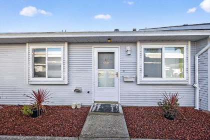 Photo 2 at 39 - 23580 Dewdney Trunk Road, Cottonwood MR, Maple Ridge