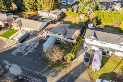 Photo 2 at 21479 Stonehouse Avenue, West Central, Maple Ridge