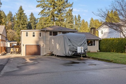 Photo 3 at 21479 Stonehouse Avenue, West Central, Maple Ridge