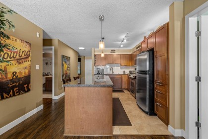 Photo 9 at 429 - 19677 Meadow Gardens Way, North Meadows PI, Pitt Meadows