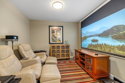 Photo 21 at 429 - 19677 Meadow Gardens Way, North Meadows PI, Pitt Meadows