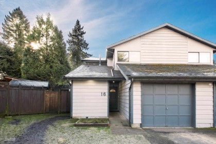 Photo 2 at 16 - 21550 Cherrington Avenue, West Central, Maple Ridge