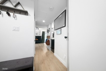 Photo 5 at 16 - 21550 Cherrington Avenue, West Central, Maple Ridge