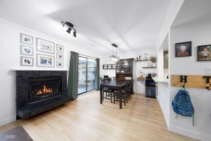 Photo 9 at 16 - 21550 Cherrington Avenue, West Central, Maple Ridge