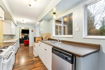 Photo 11 at 21127 Wicklund Avenue, Northwest Maple Ridge, Maple Ridge