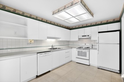 Photo 12 at 212 - 19122 122 Avenue, Central Meadows, Pitt Meadows