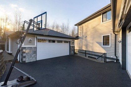 Photo 5 at 10875 Carmichael Street, Thornhill MR, Maple Ridge