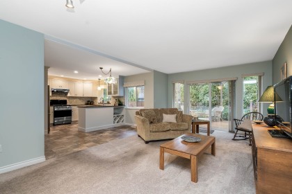 Photo 16 at 12020 Dover Street, West Central, Maple Ridge